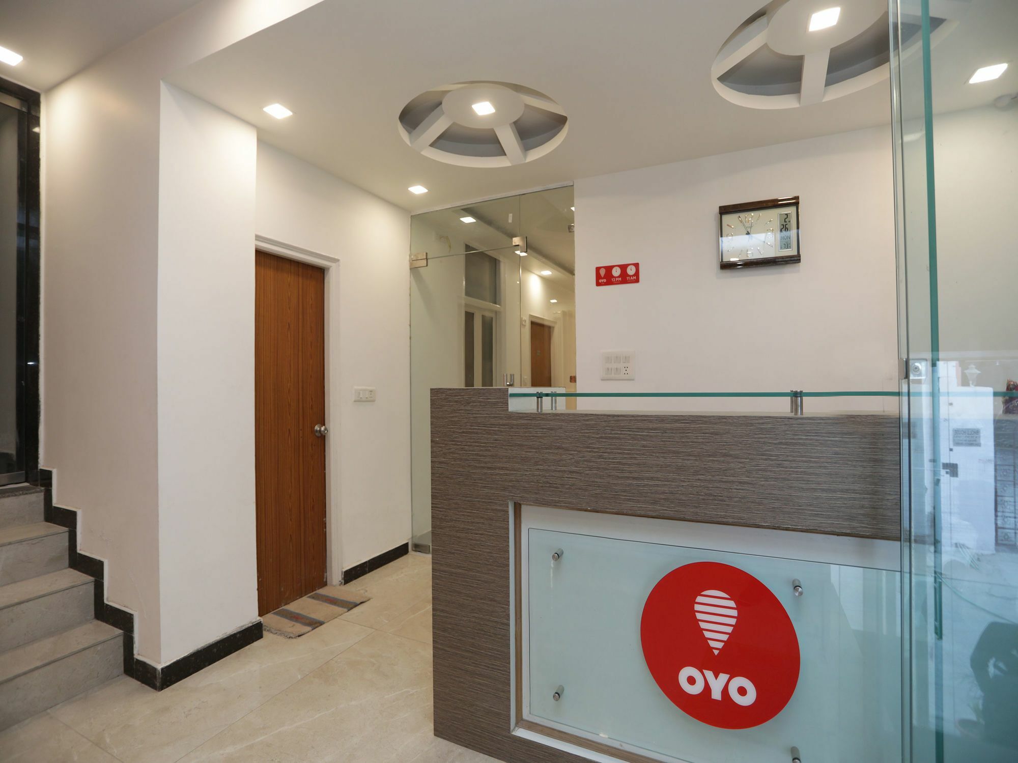 Oyo Hotel Qubic Stay Нью-Дели Экстерьер фото